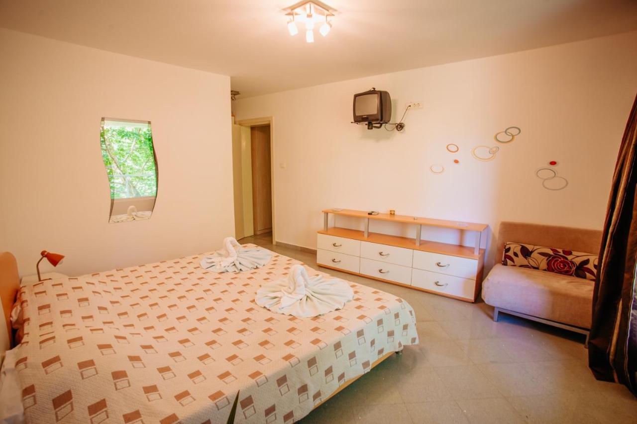 Mng Holiday Yassen Apartments サニービーチ エクステリア 写真