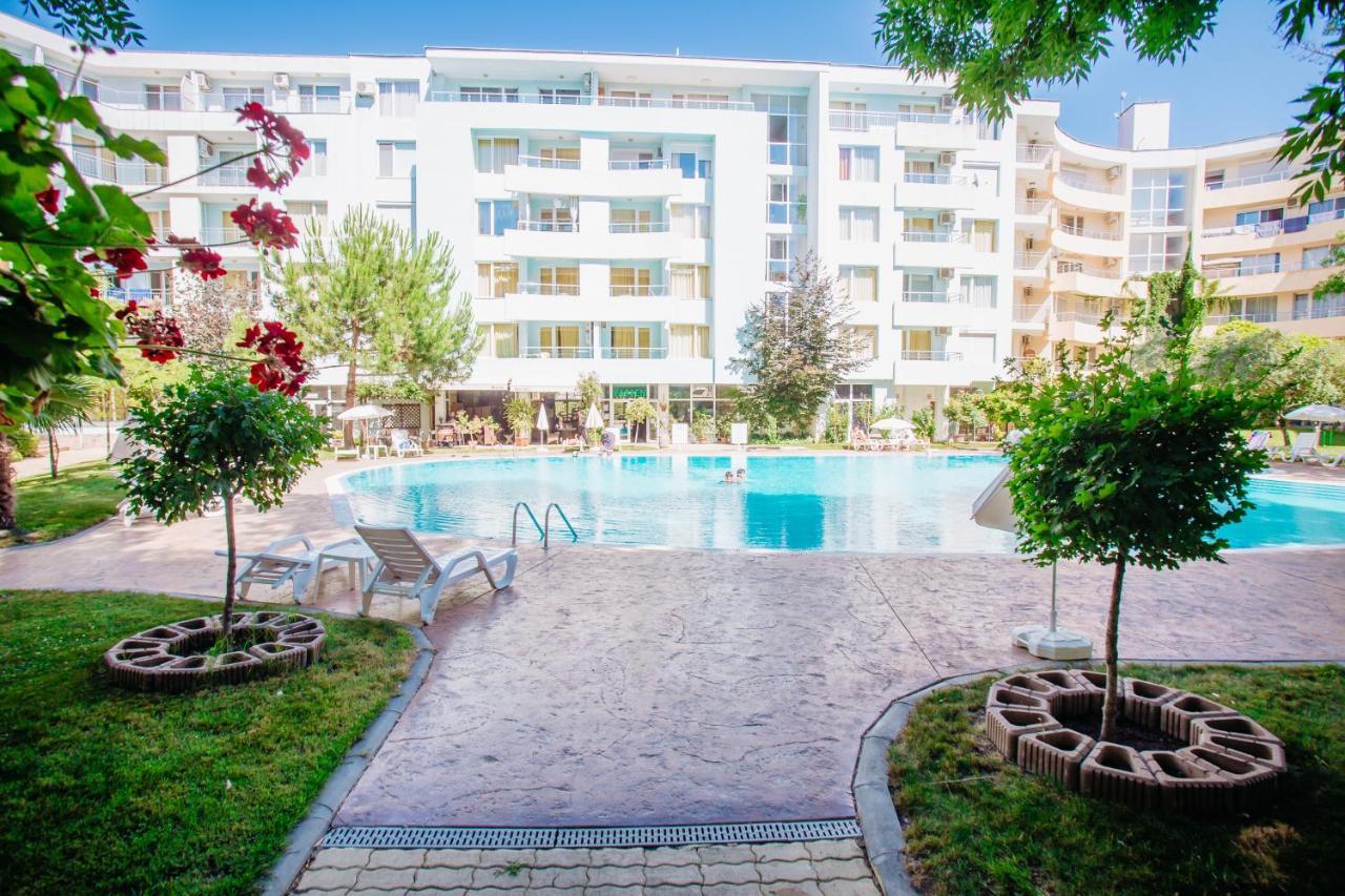 Mng Holiday Yassen Apartments サニービーチ エクステリア 写真