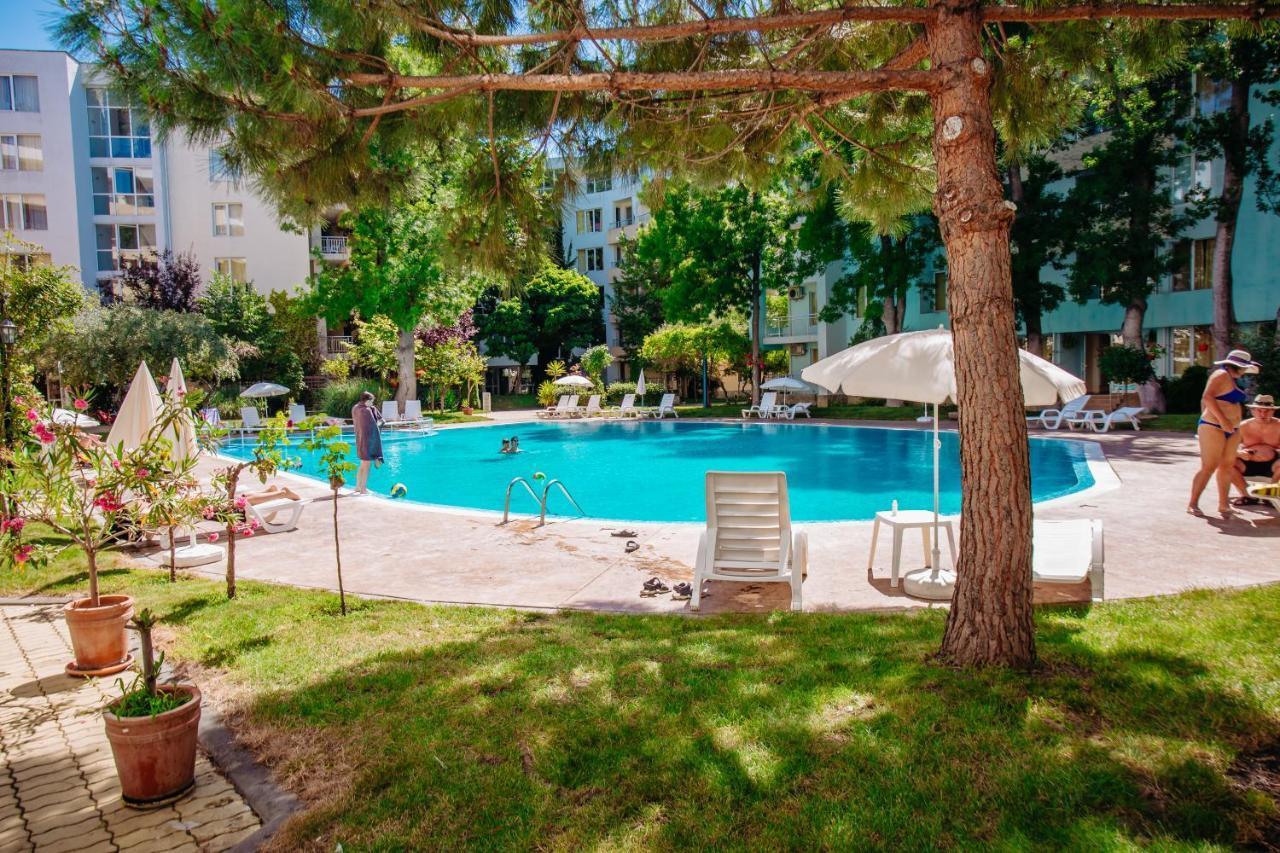 Mng Holiday Yassen Apartments サニービーチ エクステリア 写真